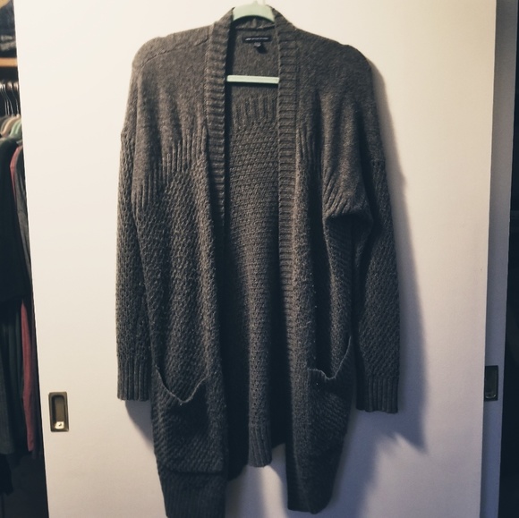 AE Cardigan - Picture 1 of 3